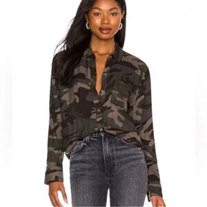 Rails Hunter Forest Camo Long Sleeve Top Size XS